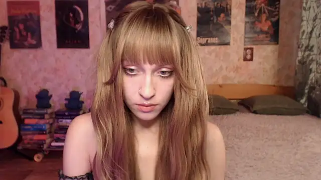 Snapshot of Friendly_Ellie chatting on 07.02.26 Friendly Ellie online show from 07.02.26