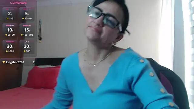 Snapshot of ISABEEL_SOFIA01 chatting on 01.16.25 ISABEEL SOFIA01 online show from 01.16.25