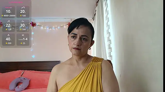 ISABEEL SOFIA01 online show from 04.04.26