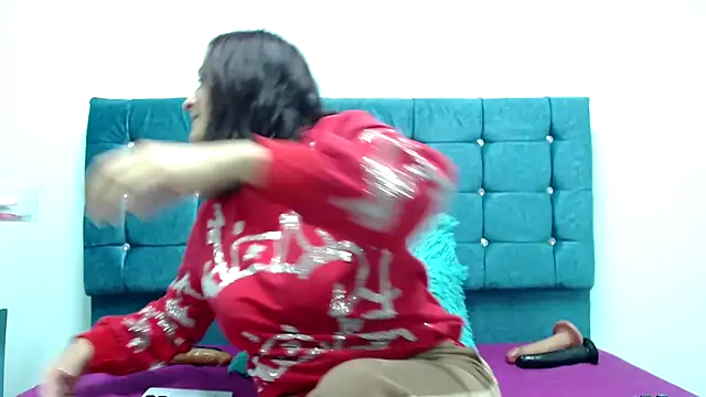 valentinaricothx online show from 11.25.25