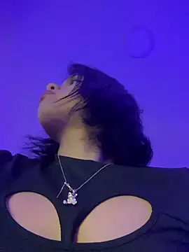 KLOE MARTINS online show from 02.06.26