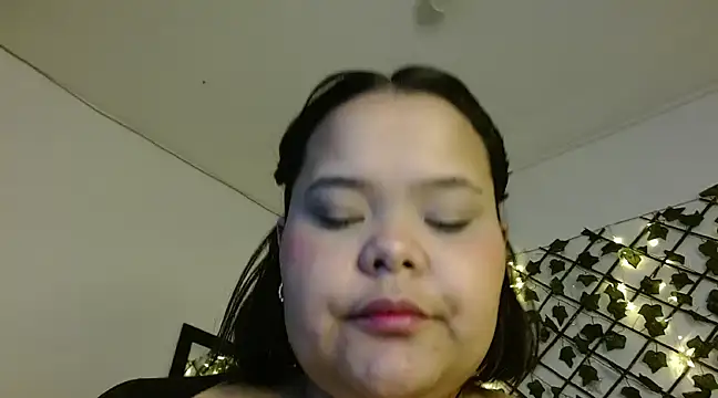 sexychubby    online show from 02.25.25