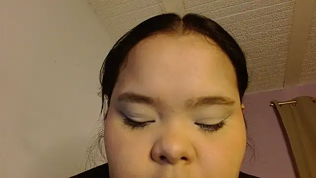 sexychubby    online show from 04.14.26