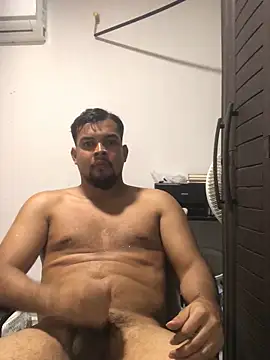 Snapshot of ElsecretodeBruno chatting on 02.14.26 ElsecretodeBruno online show from 02.14.26