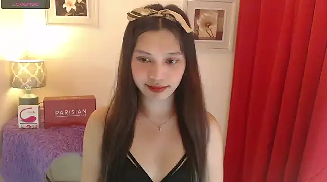 Snapshot of ObsessionAmber chatting on 02.04.25 ObsessionAmber online show from 02.04.25