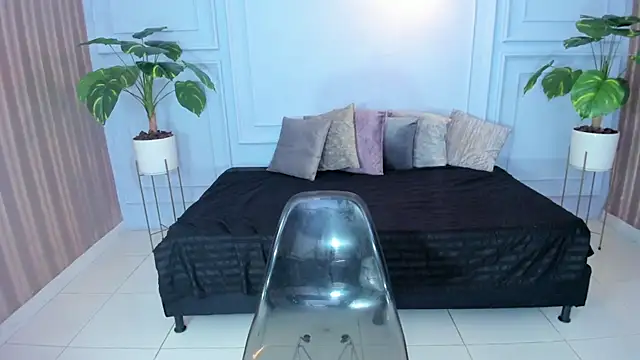 Snapshot of cintiagreyx chatting on 03.25.26 cintiagreyx online show from 03.25.26