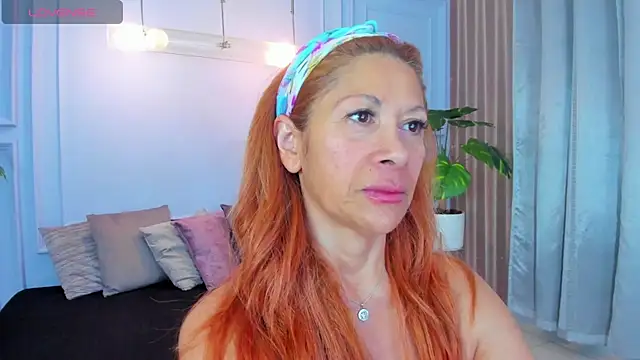 Snapshot of cintiagreyx chatting on 04.07.26 cintiagreyx online show from 04.07.26