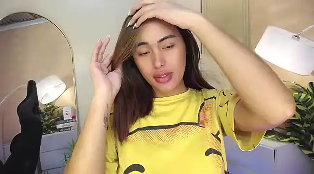 HeavenlyStar online show from 03.04.25