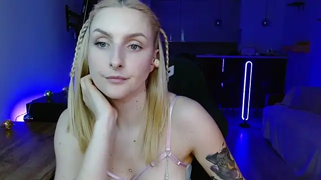 illusorycat online show from 03.13.26