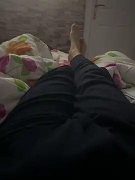 MAHKE12 online show from 10.24.25