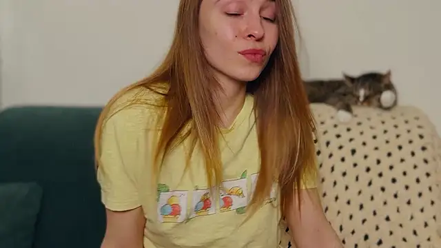 Snapshot of LovelyKatea chatting on 03.09.26 LovelyKatea online show from 03.09.26