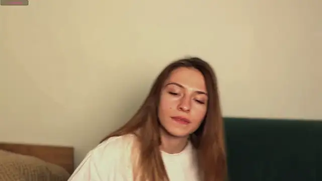 Snapshot of LovelyKatea chatting on 04.06.26 LovelyKatea online show from 04.06.26