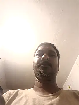 Snapshot of divakar2022 chatting on 09.27.25 divakar2022 online show from 09.27.25