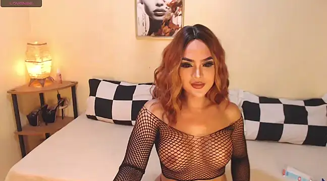XQueenseductionX69 online show from 02.17.25