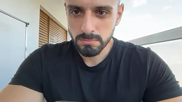 Snapshot of jeffmaverick12 chatting on 09.18.25 jeffmaverick12 online show from 09.18.25