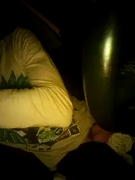 Snapshot of utoopia777 chatting on 10.03.25 utoopia777 online show from 10.03.25