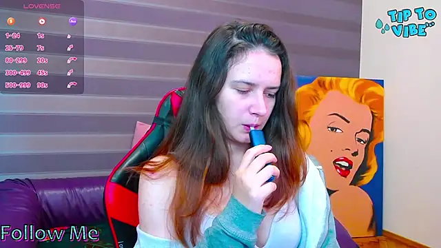 iris nikhols online show from 10.19.25