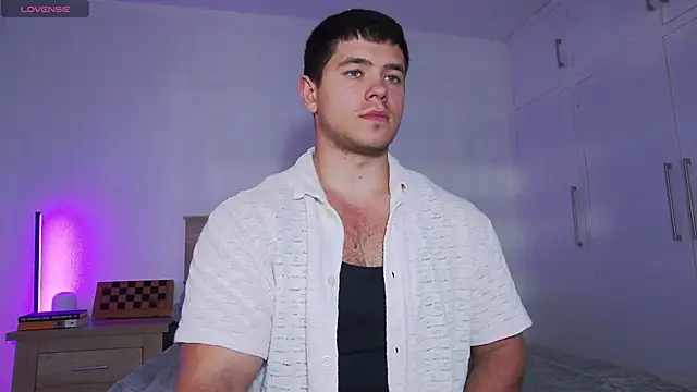 Arilas  online show from 02.19.26