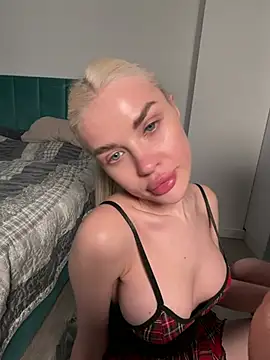 Bad Hot Teacher online show from 04.06.26