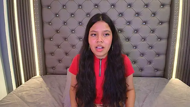 Snapshot of bhabylala1 chatting on 01.05.25 bhabylala1 online show from 01.05.25