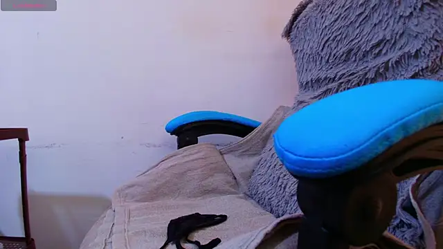 klylls squirt  online show from 06.01.26
