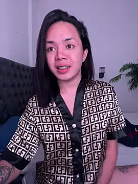 SweetCheska19 online show from 04.16.26