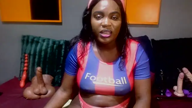 Snapshot of DarkNSpicy4U chatting on 02.07.26 DarkNSpicy4U online show from 02.07.26