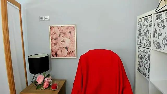 AulloraHoney online show from 02.15.25