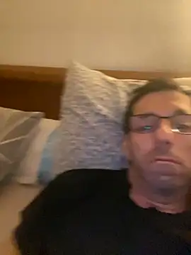 steph19x5 online show from 11.11.25