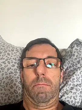 steph19x5 online show from 11.12.25