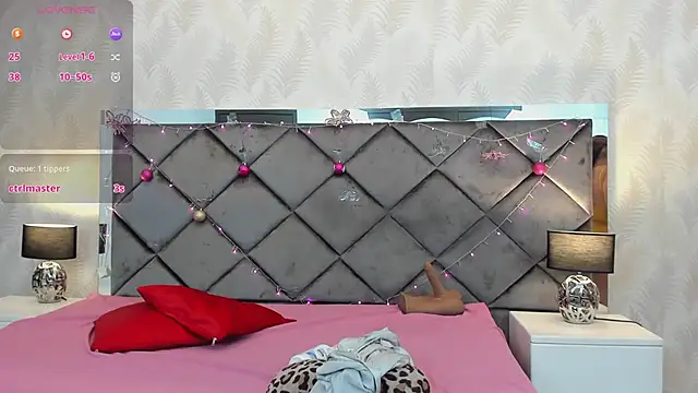 Mayssa Cute online show from 12.30.24