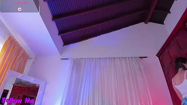 perla hott1 online show from 12.20.25