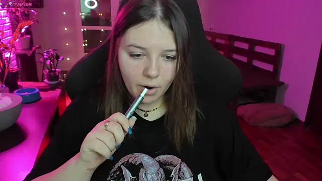 Snapshot of XNirvanaX chatting on 02.17.26 XNirvanaX online show from 02.17.26