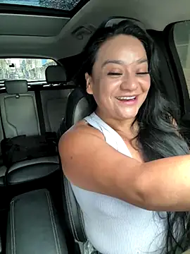 Indira Nahali1 online show from 11.14.25