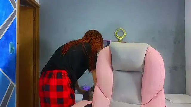 SexyLeilaa online show from 02.07.25