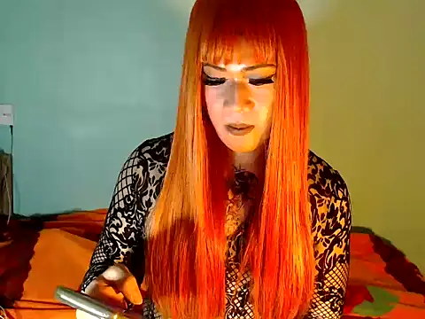 Snapshot of Hugeladycockmarga chatting on 12.20.24 Hugeladycockmarga online show from 12.20.24