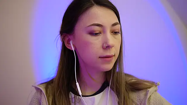 chibi moon  online show from 03.23.25