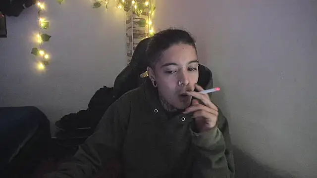 Snapshot of saad_man chatting on 11.15.25 saad man online show from 11.15.25