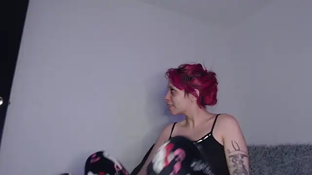 MaryJannes online show from 10.13.25