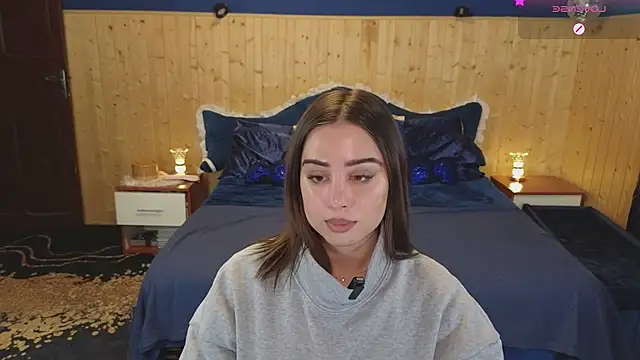 Snapshot of VanessaDoyle chatting on 02.03.25 VanessaDoyle online show from 02.03.25