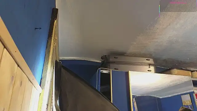 Snapshot of VanessaDoyle chatting on 02.28.25 VanessaDoyle online show from 02.28.25