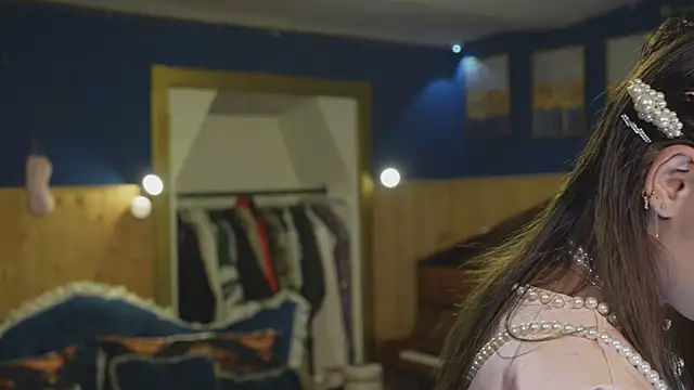 Snapshot of VanessaDoyle chatting on 09.21.25 VanessaDoyle online show from 09.21.25