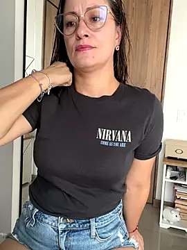 Verito hot online show from 12.17.25