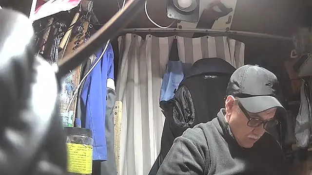 nonnomaturobisex online show from 02.19.25