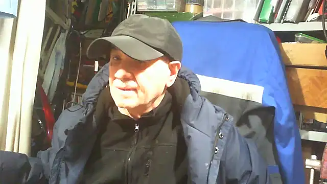 nonnomaturobisex online show from 12.19.25