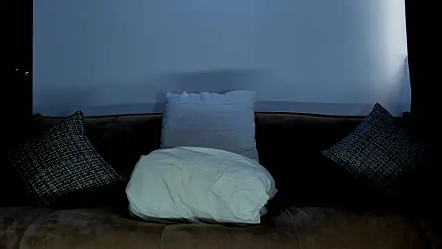 Snapshot of DERRYMASTER chatting on 09.12.25 DERRYMASTER online show from 09.12.25