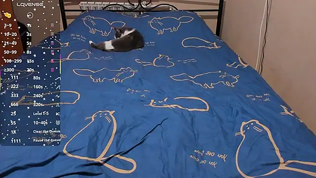 Snapshot of eva_zero chatting on 02.08.26 eva zero online show from 02.08.26