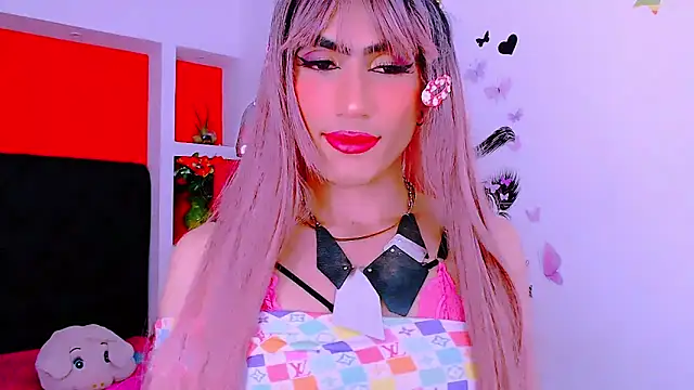 priscilahotker online show from 01.28.25