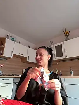 Zeyna1 online show from 01.17.25