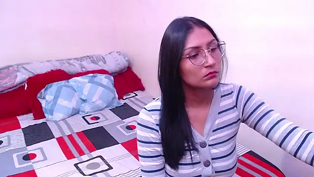 Snapshot of leah-666 chatting on 12.17.25 leah-666 online show from 12.17.25